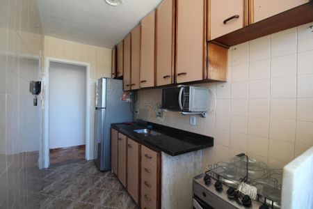 Apartamento para alugar com 57m², 2 quartos e 1 vagaCozinha