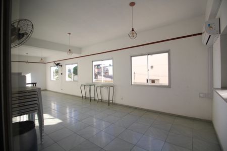 Apartamento para alugar com 57m², 2 quartos e 1 vagaÁrea Comum