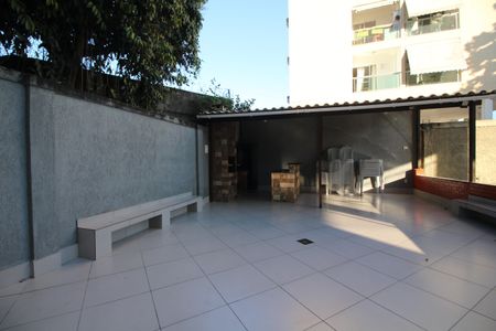 Apartamento para alugar com 57m², 2 quartos e 1 vagaÁrea Comum