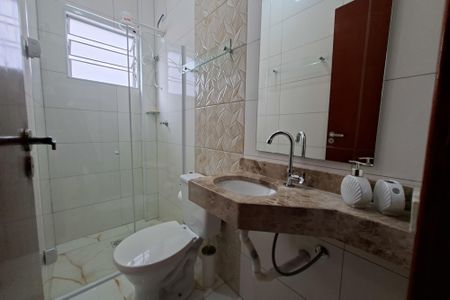 Casa de condomínio para alugar com 55m², 2 quartos e 1 vagaBanheiro 