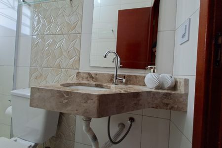 Casa de condomínio para alugar com 55m², 2 quartos e 1 vagaBanheiro 