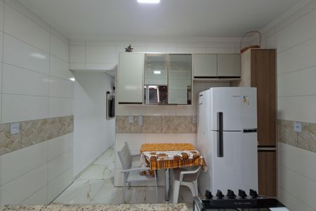 Casa de condomínio para alugar com 55m², 2 quartos e 1 vagaCozinha 
