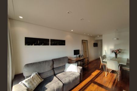 Apartamento à venda com 70m², 2 quartos e 1 vagaSala