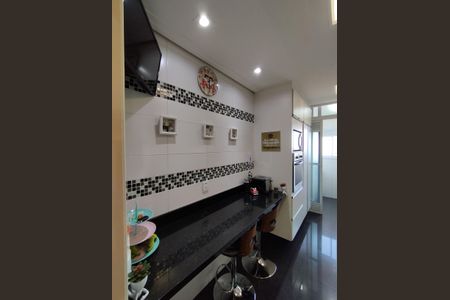 Apartamento à venda com 70m², 2 quartos e 1 vagaCozinha - Armários