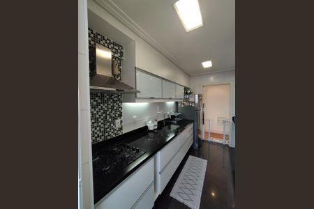 Apartamento à venda com 70m², 2 quartos e 1 vagaCozinha - Torneira