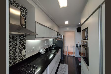 Apartamento à venda com 70m², 2 quartos e 1 vagaCozinha - Torneira