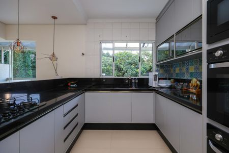 Casa de condomínio para alugar com 296m², 3 quartos e 4 vagas Casa de condomínio para alugar com 296m², 3 quartos e 4 vagasCozinha