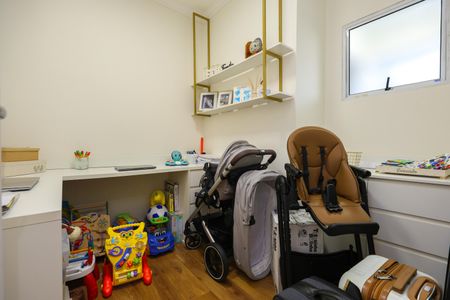 Casa de condomínio para alugar com 296m², 3 quartos e 4 vagas Casa de condomínio para alugar com 296m², 3 quartos e 4 vagasEscritório