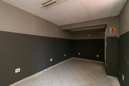 Casa à venda com 117m², 2 quartos e 2 vagas Casa à venda com 117m², 2 quartos e 2 vagasGaragem