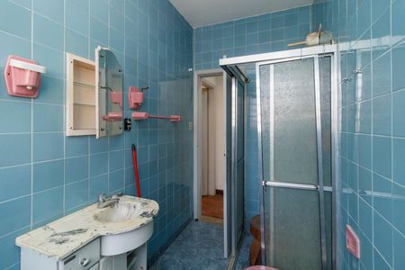 Casa à venda com 117m², 2 quartos e 2 vagas Casa à venda com 117m², 2 quartos e 2 vagasBanheiro