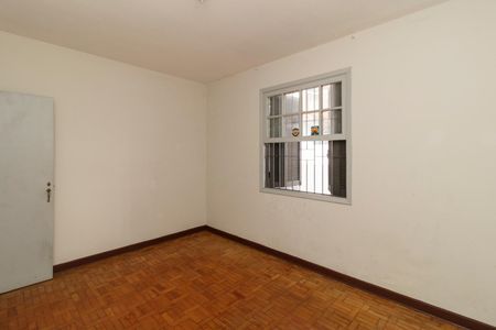 Casa à venda com 117m², 2 quartos e 2 vagas Casa à venda com 117m², 2 quartos e 2 vagasQuarto