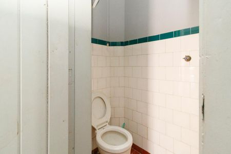 Casa à venda com 117m², 2 quartos e 2 vagas Casa à venda com 117m², 2 quartos e 2 vagasLavabo
