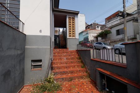 Casa à venda com 117m², 2 quartos e 2 vagas Casa à venda com 117m², 2 quartos e 2 vagasHall de entrada