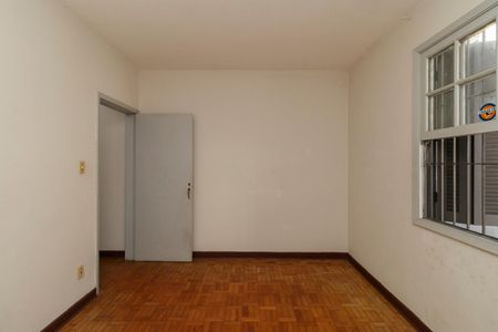 Casa à venda com 117m², 2 quartos e 2 vagas Casa à venda com 117m², 2 quartos e 2 vagasQuarto