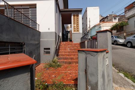 Casa à venda com 117m², 2 quartos e 2 vagas Casa à venda com 117m², 2 quartos e 2 vagasHall de entrada