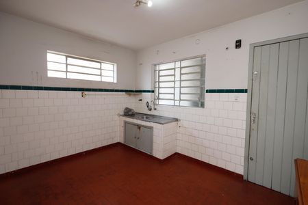 Casa à venda com 117m², 2 quartos e 1 vaga Casa à venda com 117m², 2 quartos e 1 vagaCozinha