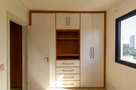 Apartamento à venda com 100m², 3 quartos e 2 vagasQuarto 1
