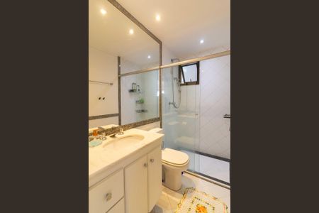 Apartamento à venda com 100m², 3 quartos e 2 vagasBanheiro Social