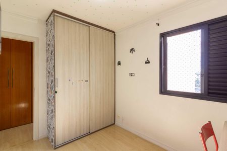 Apartamento à venda com 100m², 3 quartos e 2 vagasQuarto 2