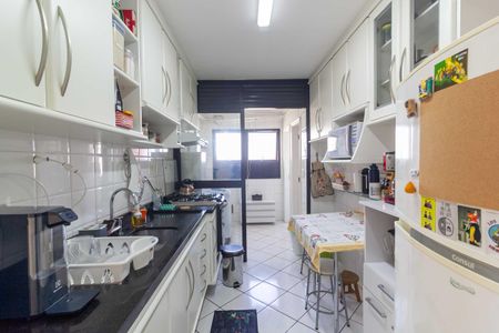 Apartamento à venda com 100m², 3 quartos e 2 vagasCozinha