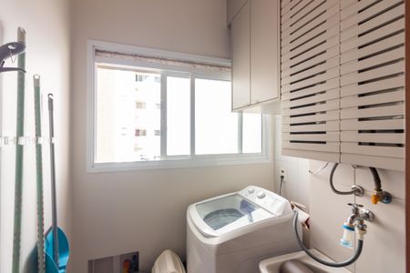 Apartamento à venda com 60m², 2 quartos e 1 vagaÁrea de Serviço 