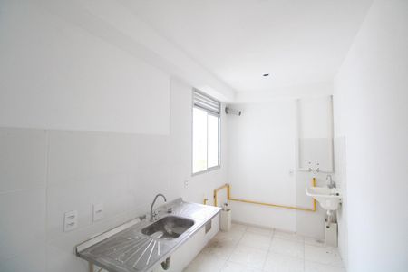 Apartamento para alugar com 48m², 2 quartos e 1 vaga Apartamento para alugar com 48m², 2 quartos e 1 vagaCozinha e Área de Serviço