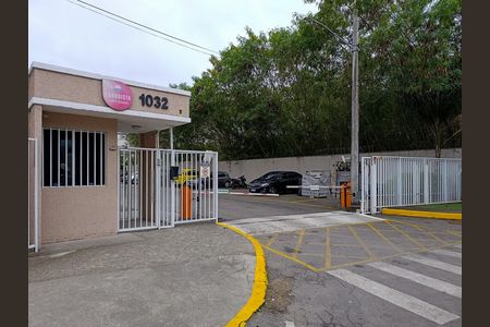 Apartamento para alugar com 48m², 2 quartos e 1 vaga Apartamento para alugar com 48m², 2 quartos e 1 vagaFachada