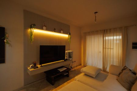 Sala de casa de condomínio para alugar com 4 quartos, 200m² em Parque Arco Iris, Taubaté