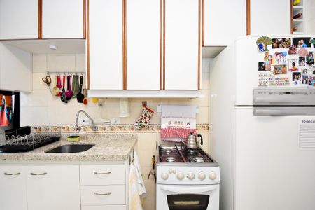 Apartamento à venda com 75m², 2 quartos e 1 vagacozinha