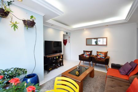 Apartamento à venda com 75m², 2 quartos e 1 vagaSala