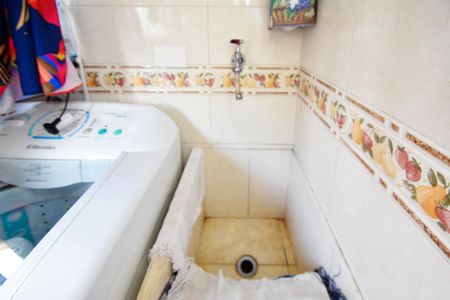 Apartamento à venda com 75m², 2 quartos e 1 vagalavanderia