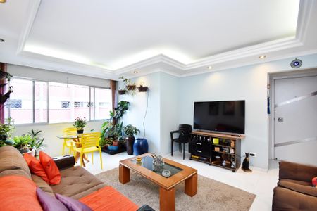 Apartamento à venda com 75m², 2 quartos e 1 vagaSala