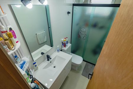 Apartamento à venda com 65m², 2 quartos e 1 vagaBanheiro social
