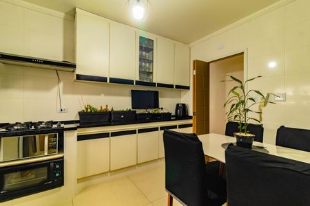 Apartamento à venda com 65m², 2 quartos e 1 vagaCozinha
