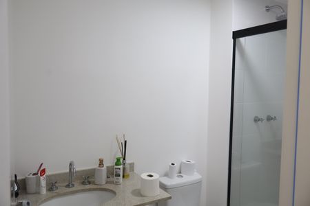 Apartamento para alugar com 77m², 2 quartos e 1 vagaBanheiro