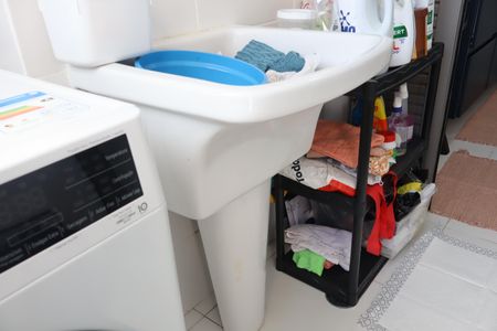 Apartamento para alugar com 77m², 2 quartos e 1 vagaÁrea de Serviço