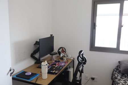 Apartamento para alugar com 77m², 2 quartos e 1 vagaQuarto