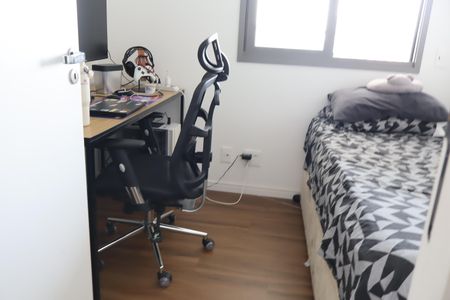 Apartamento para alugar com 77m², 2 quartos e 1 vagaQuarto