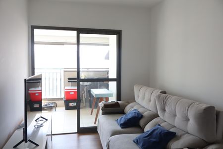 Apartamento para alugar com 77m², 2 quartos e 1 vagaSala