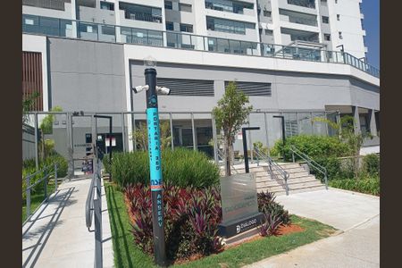 Apartamento para alugar com 77m², 2 quartos e 1 vagaFachada e portaria