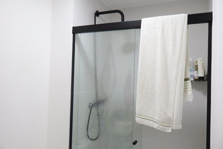 Apartamento para alugar com 77m², 2 quartos e 1 vagaBanheiro - Suíte