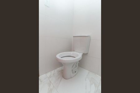 Apartamento para alugar com 38m², 1 quarto e sem vaga Apartamento para alugar com 38m², 1 quarto e sem vagaBanheiro