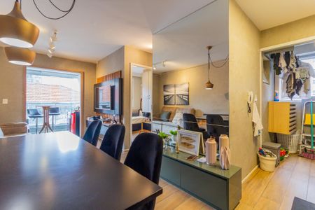 Apartamento à venda com 55m², 2 quartos e 1 vaga Apartamento à venda com 55m², 2 quartos e 1 vagaSala