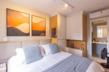 Apartamento à venda com 55m², 2 quartos e 1 vaga Apartamento à venda com 55m², 2 quartos e 1 vagaSuíte