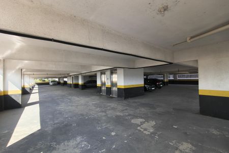 Apartamento para alugar com 45m², 1 quarto e 1 vaga Apartamento para alugar com 45m², 1 quarto e 1 vagaGaragem