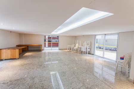 Apartamento à venda com 118m², 4 quartos e 2 vagasÁrea comum - Salão de festas