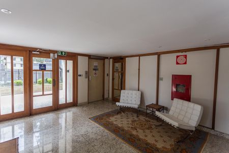 Apartamento à venda com 118m², 4 quartos e 2 vagasHall de entrada