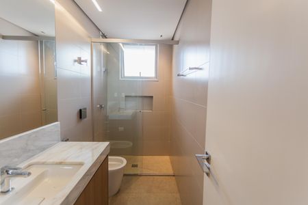 Apartamento à venda com 118m², 4 quartos e 2 vagasBanheiro Social