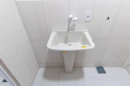 Casa para alugar com 60m², 1 quarto e sem vaga Casa para alugar com 60m², 1 quarto e sem vagaTanque