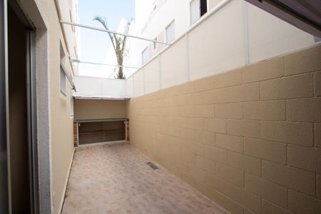 Apartamento para alugar com 70m², 2 quartos e 1 vaga